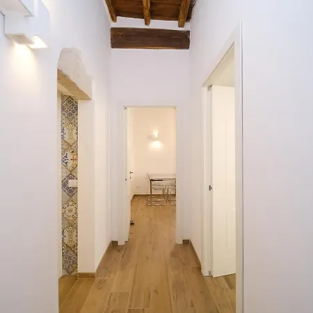 Apartment Vatican Elvira *
